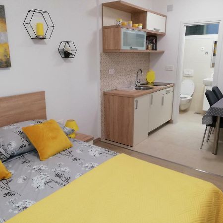 Kalelarga Apartments 4 You 자다르 외부 사진